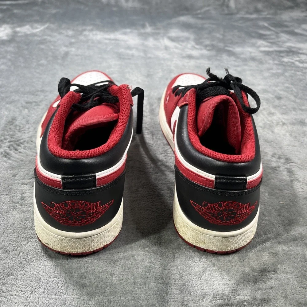 Air Jordan 1 Retro Low Men 8.5 Reverse Black Toe Sport Luxe Basketball Red Nike